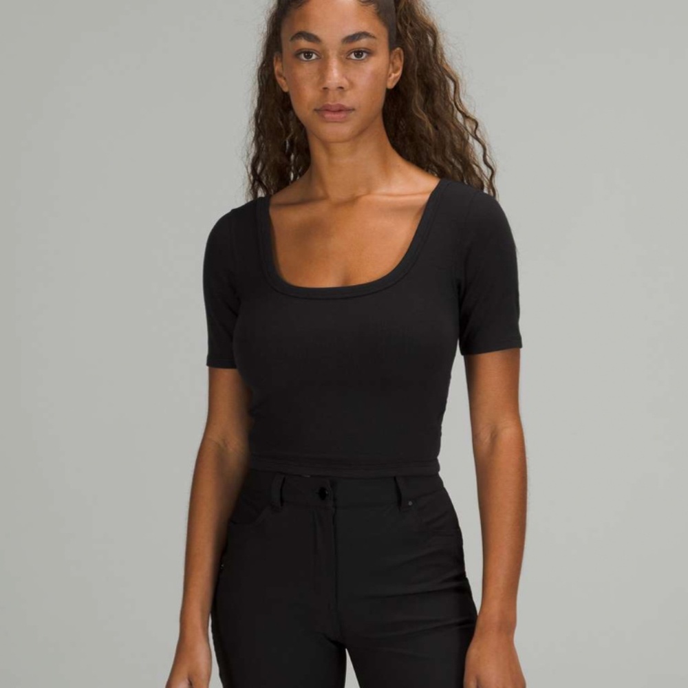 Lululemon Ribbed Held Tight Short Sleeve Shirt